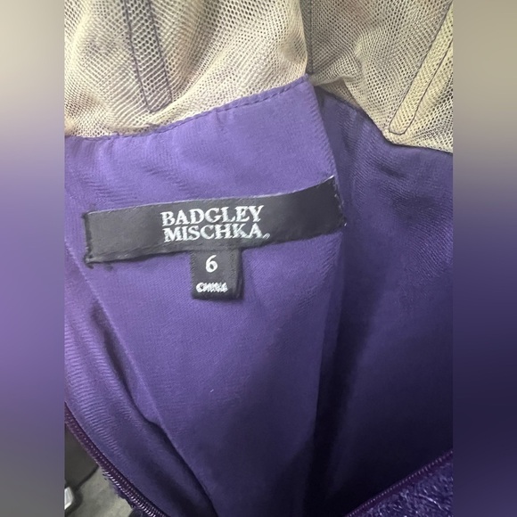 Badgley Mischka NWT Size 6 Deep-Purple Off-The-Shoulder Lace Gown - Picture 12 of 15